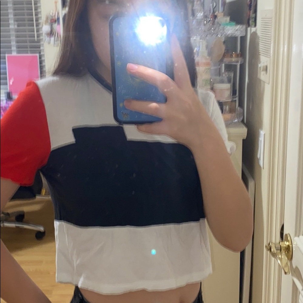 kendall & kylie colorblock tee